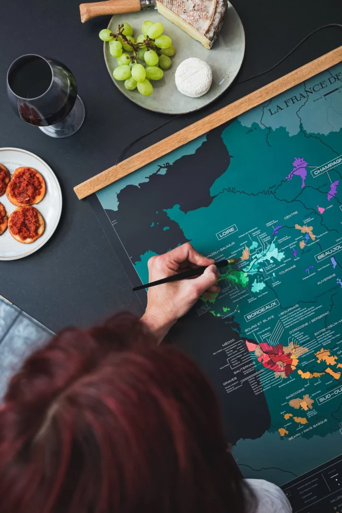 Illustration de l'affiche de la France des vins à gratter - 1020 Dégustations