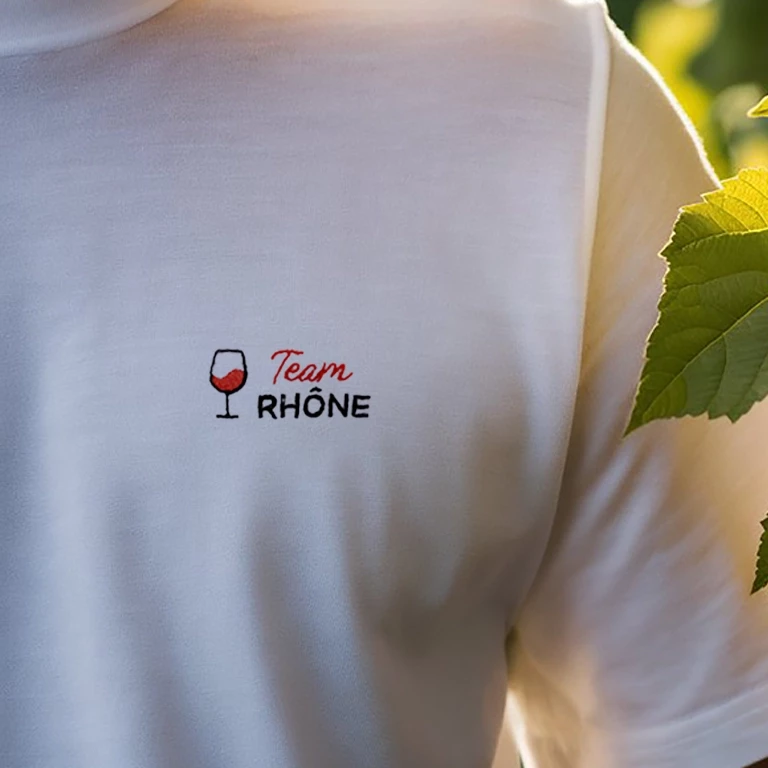vignes_zoom_rhône tshirt blanc vin