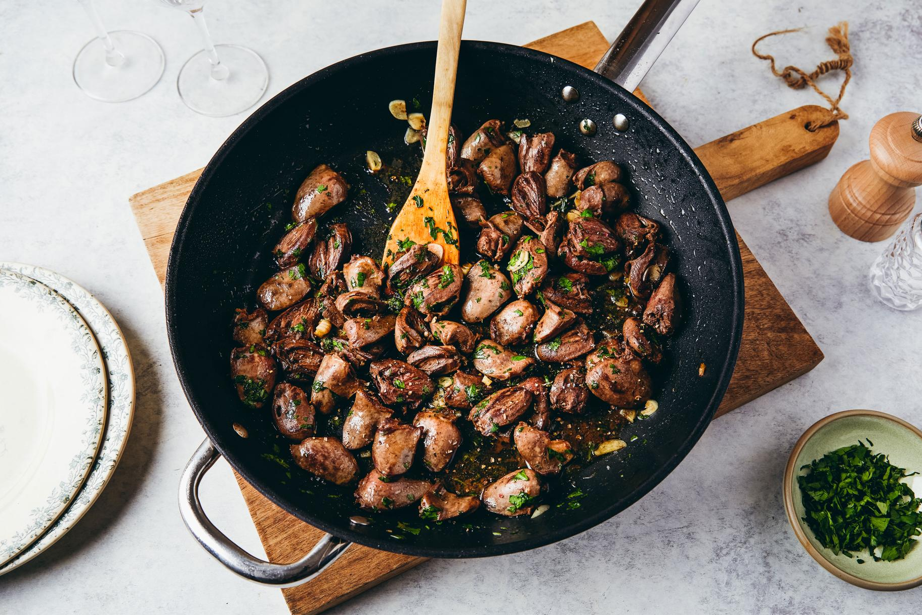 Photo - Cœurs de canard en persillade